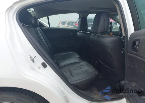 2014 Acura Ilx 2.0L z USA, uszkodzony, nr VIN 19VDE1F32EE002169